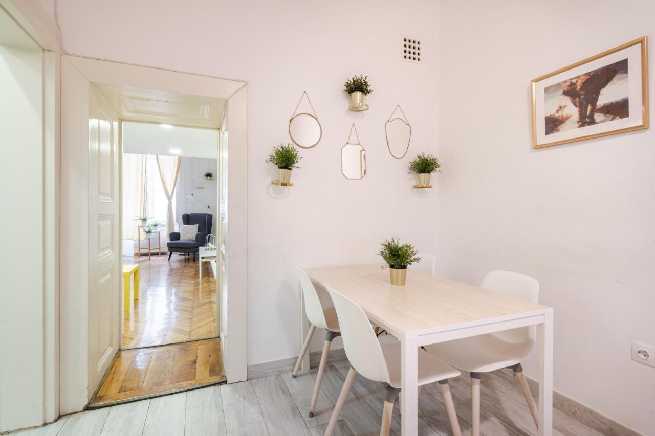 D20- Boutique Apartments, Best Location, By Bqa Budapeste Exterior foto